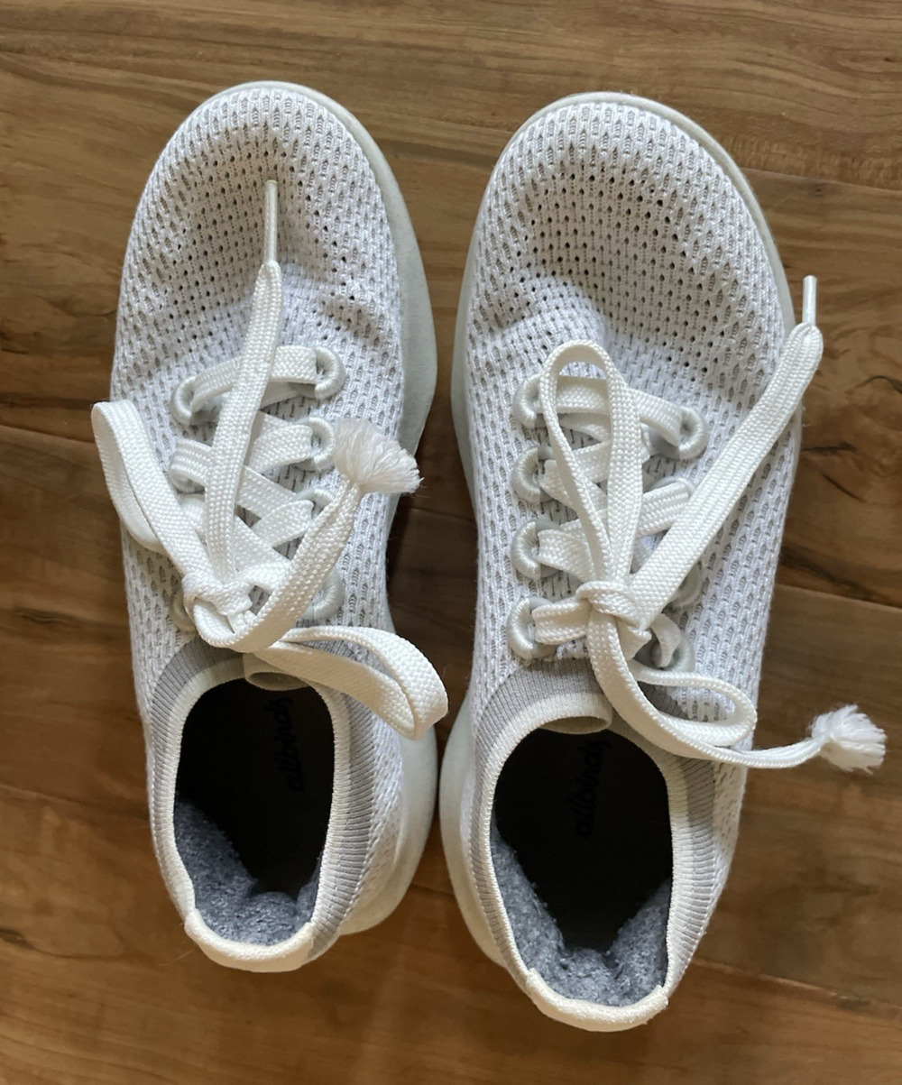 Allbirds Womens SZ 9 Tree Skipper Classic White Lace Up Casual Sneakers